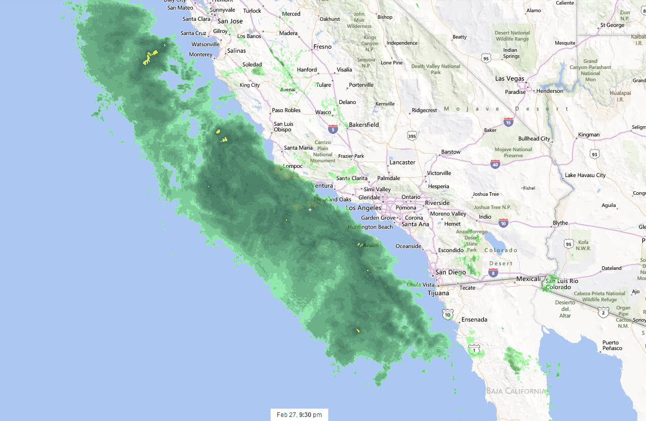 Radar at 930pm on Thursday. For a massive area of the California coast, rain is falling. For us terrestial beings on land, enjoy the calm before the storm. It will make landfall by midnight.